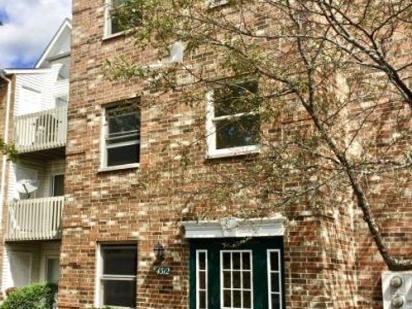 4312 W Shamrock Lane , Unit 2D, McHenry, IL 60050