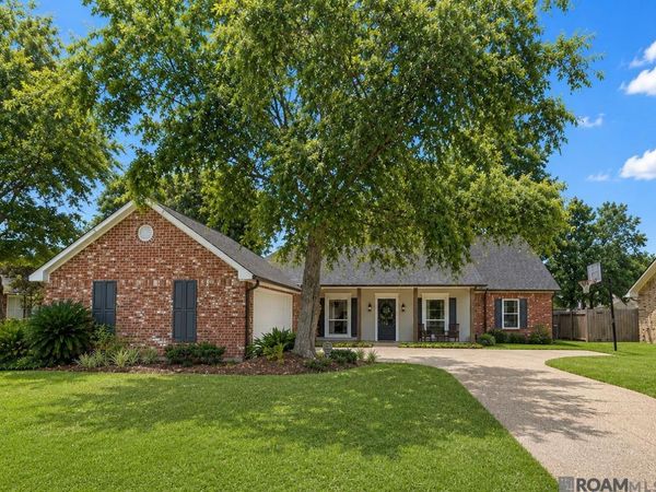 15246 Woodmoss Dr, Baton Rouge, LA 70816