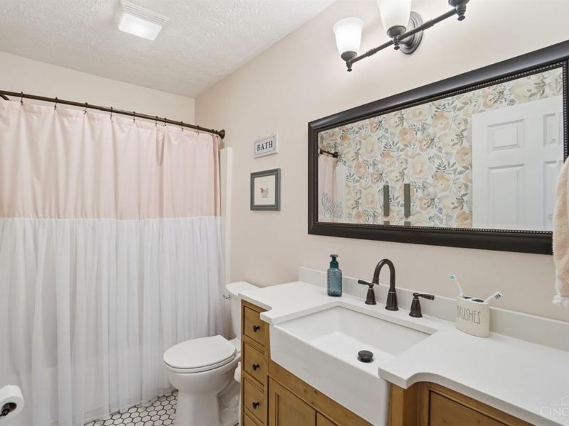 1503 Meadow Ridge Circle, Wilmington, OH 45177 Photo 13