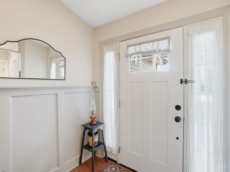 1503 Meadow Ridge Circle, Wilmington, OH 45177 Photo 6
