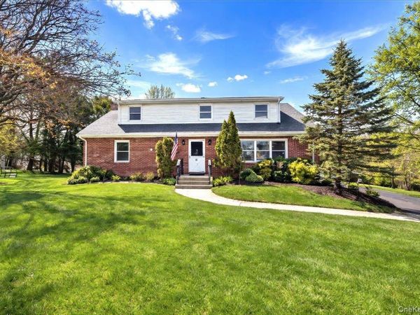 16 Primrose Street , Katonah, NY 10536