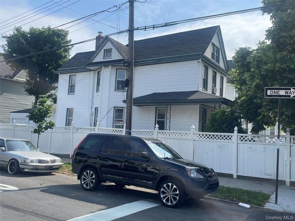12518 97th Avenue , Richmond Hill S., NY 11419