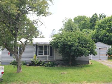 106 Leer Street, Millersburg, KY 40348