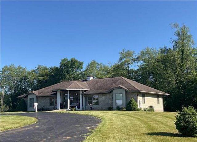 105 Flowers Drive , Newark, OH 43055 Main Photo