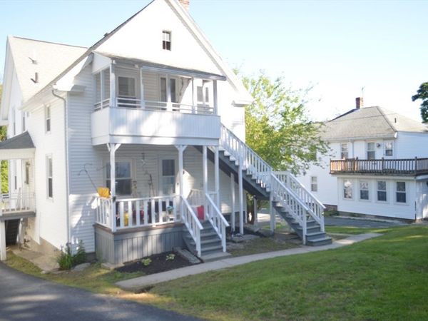 556 Church St, Northbridge, MA 01588