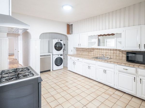 20 Breed, Unit 3, Boston, MA 02128