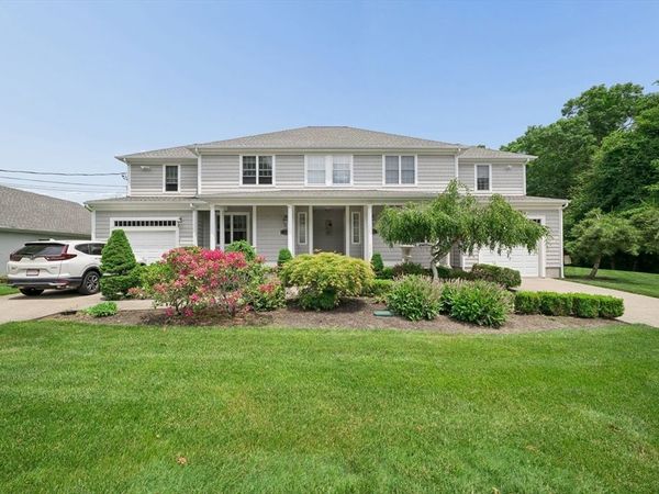 69 Merrimac Street, Unit 1, Dartmouth, MA 02748