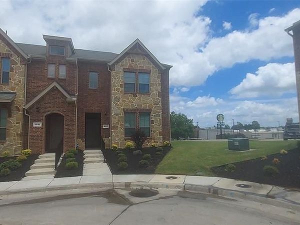 2017 Crooked Bow Drive, Mesquite, TX 75149