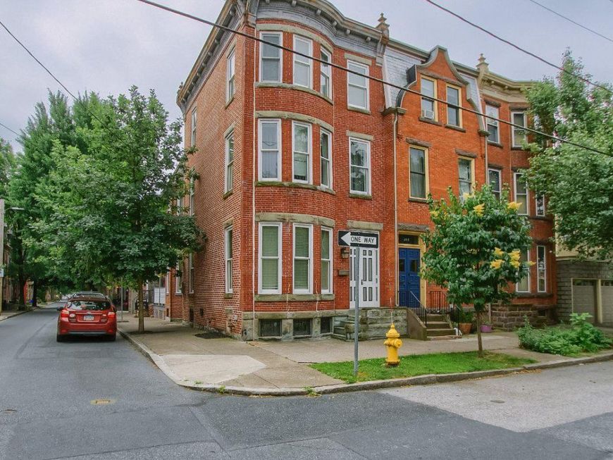 205 Harris Street, Harrisburg, PA 17102 Main Photo