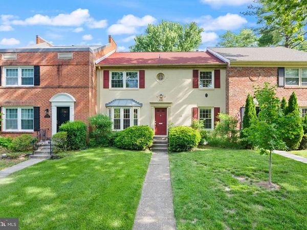 8330 WICKHAM ROAD , SPRINGFIELD, VA 22152