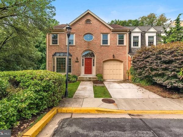 10127 CRESTBERRY PLACE , BETHESDA, MD 20817