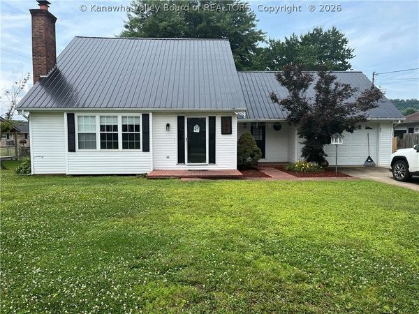 109 Westland Estates, Winfield, WV 25213