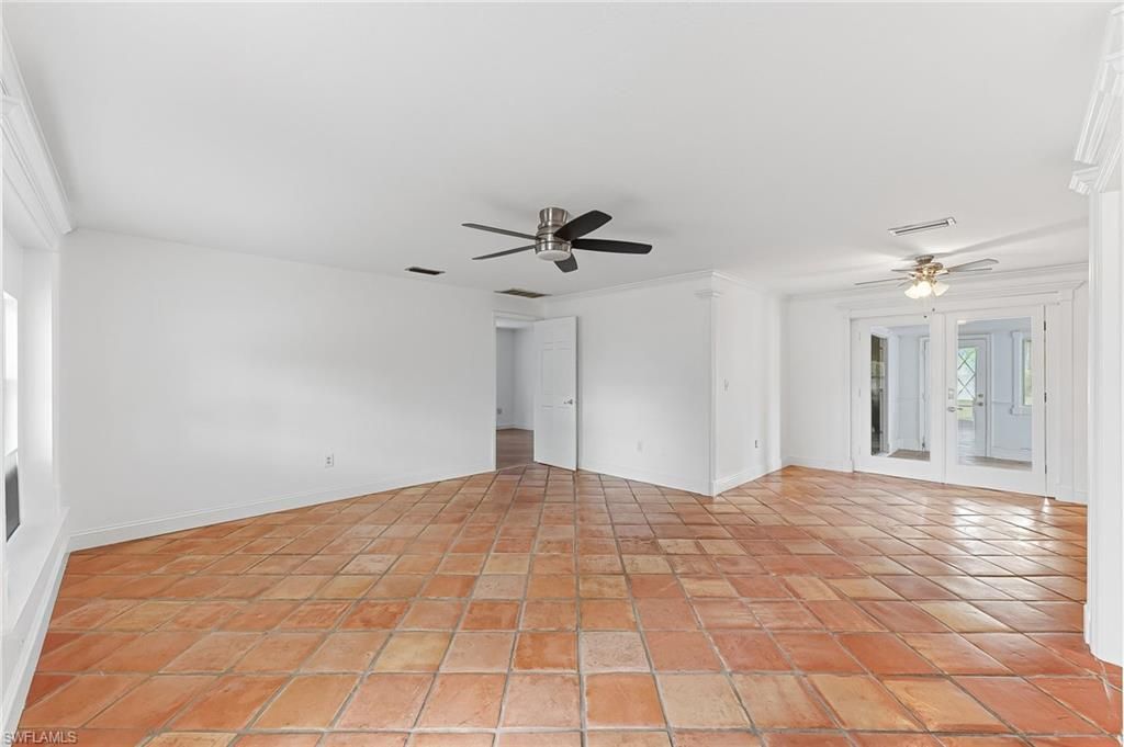 1290 Saint Clair Shores Rd, Naples, FL 34104 Photo