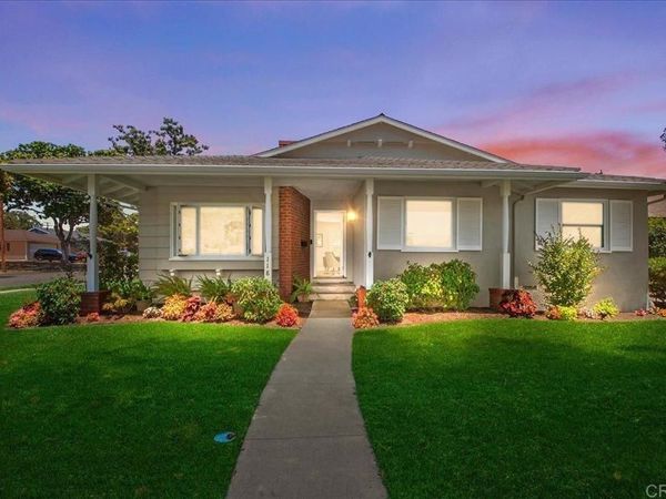 118 N Ashford Place, Fullerton, CA 92831