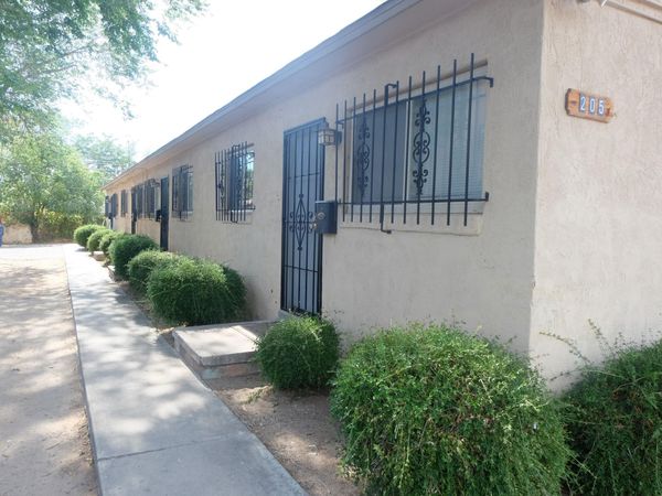 205 Mesilla Street NE, Albuquerque, NM 87108
