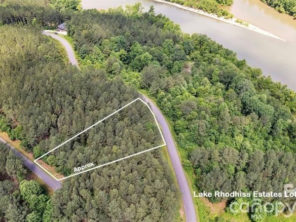 218 Table Rock Trace NW, Morganton, NC 28655