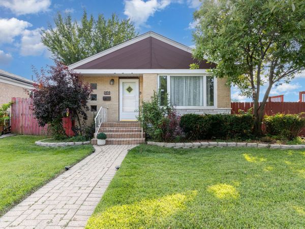 8100 S kildare Avenue , Chicago, IL 60652