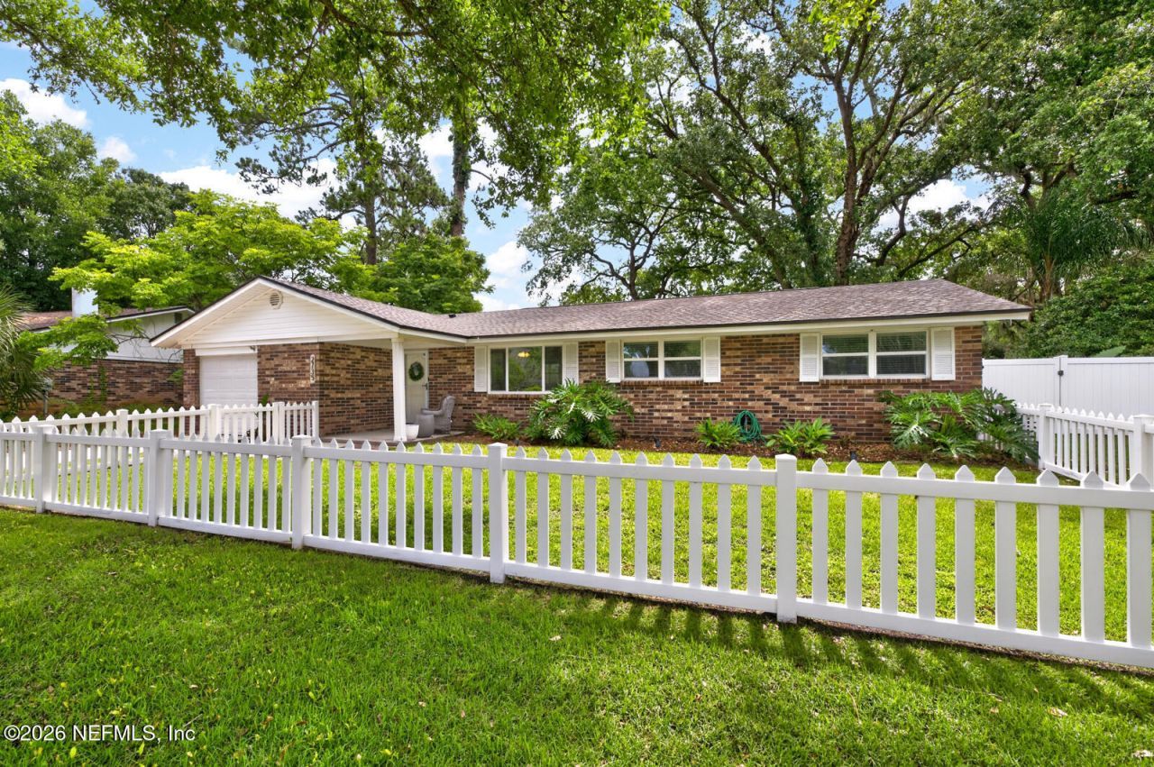 2735 America, Jacksonville Beach, FL 32250 Main Photo