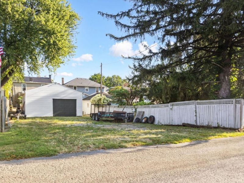 129 E North Street, Hillsboro, OH 45133 Photo 16