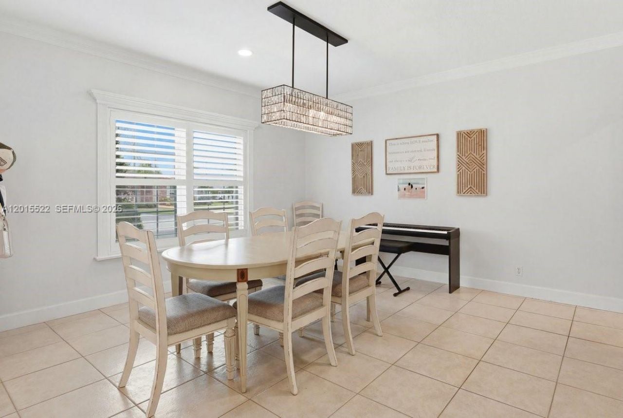 16530 Lake Tree Dr , Unit 16530, Weston, FL 33326 Photo