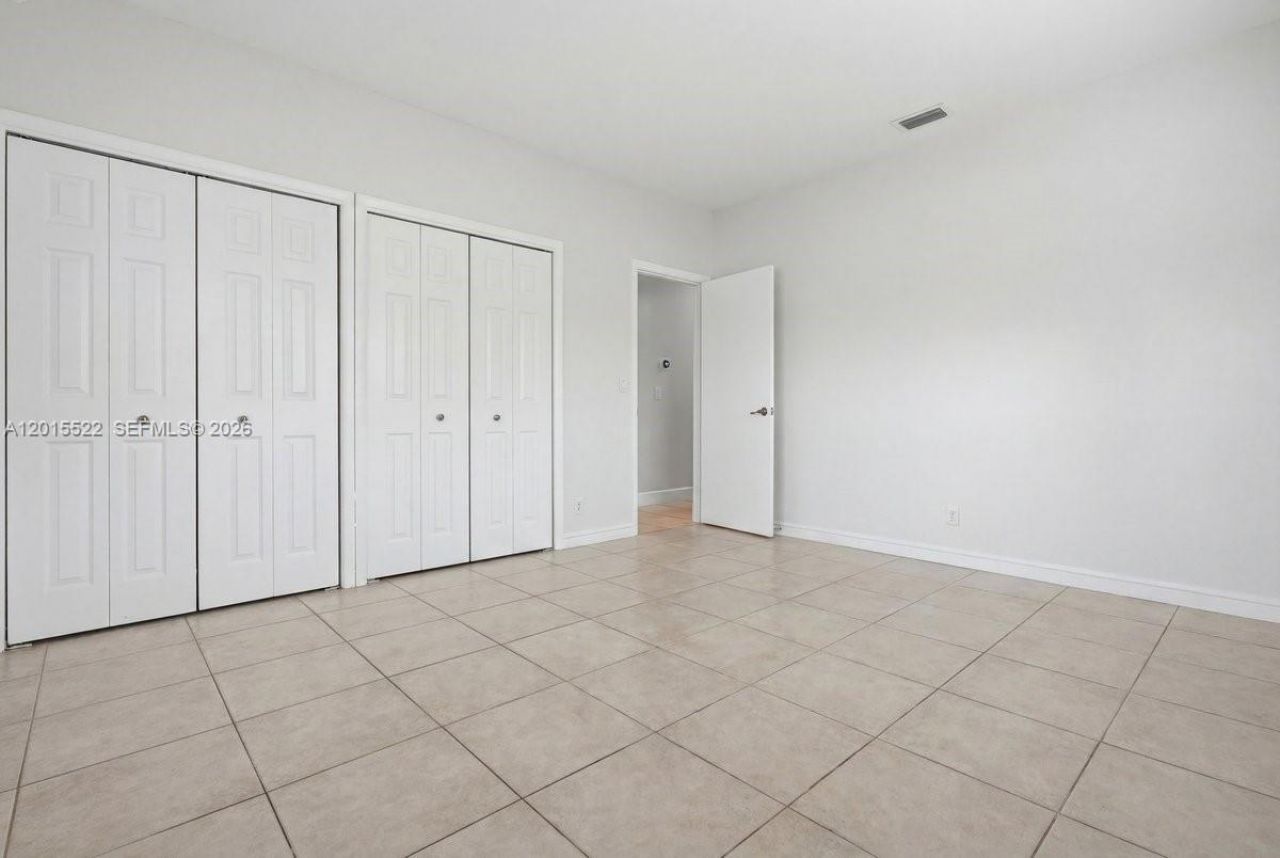 16530 Lake Tree Dr , Unit 16530, Weston, FL 33326 Photo