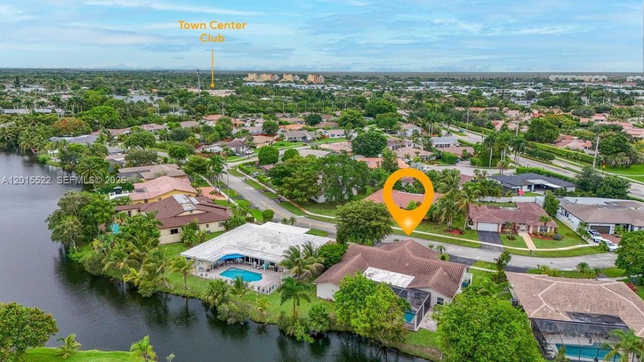 16530 Lake Tree Dr , Unit 16530, Weston, FL 33326 Photo