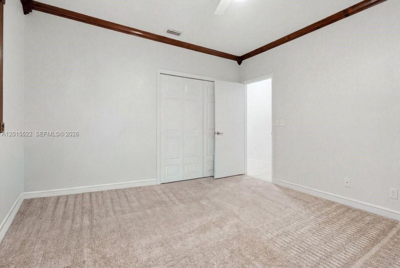 16530 Lake Tree Dr , Unit 16530, Weston, FL 33326 Photo