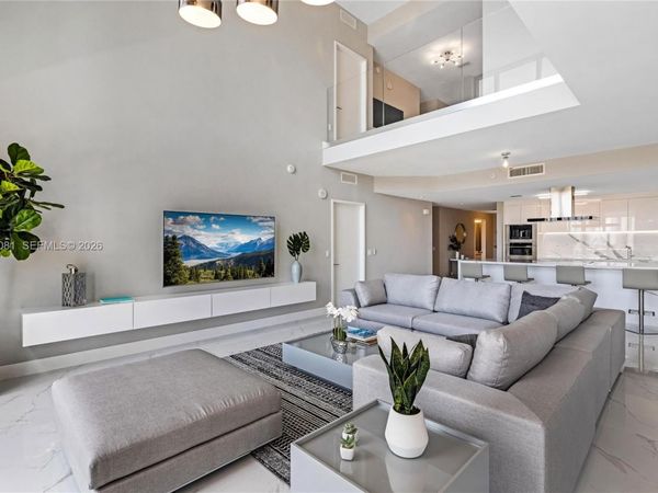 330 Sunny Isles Blvd , Unit 5-506, Sunny Isles Beach, FL 33160