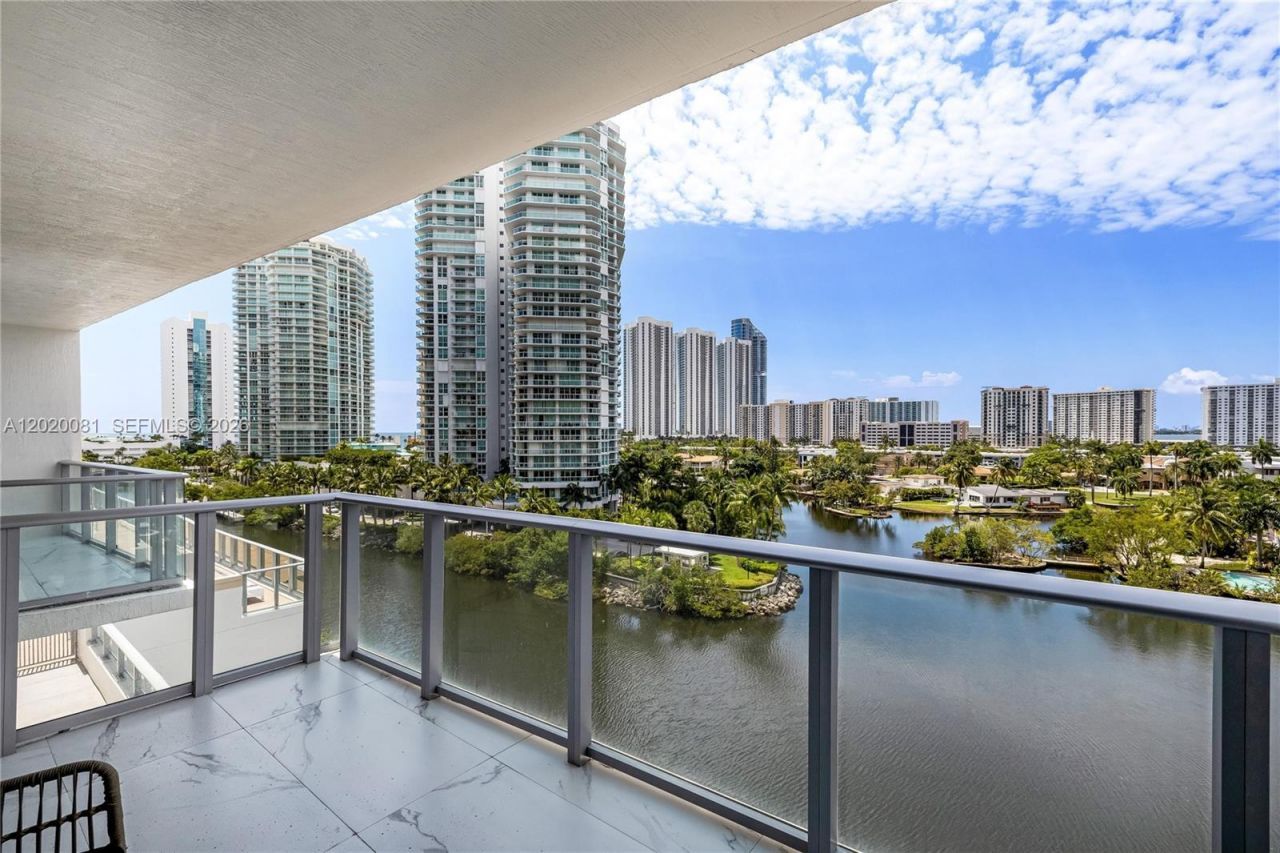 330 Sunny Isles Blvd , Unit 5-506, Sunny Isles Beach, FL 33160 Photo