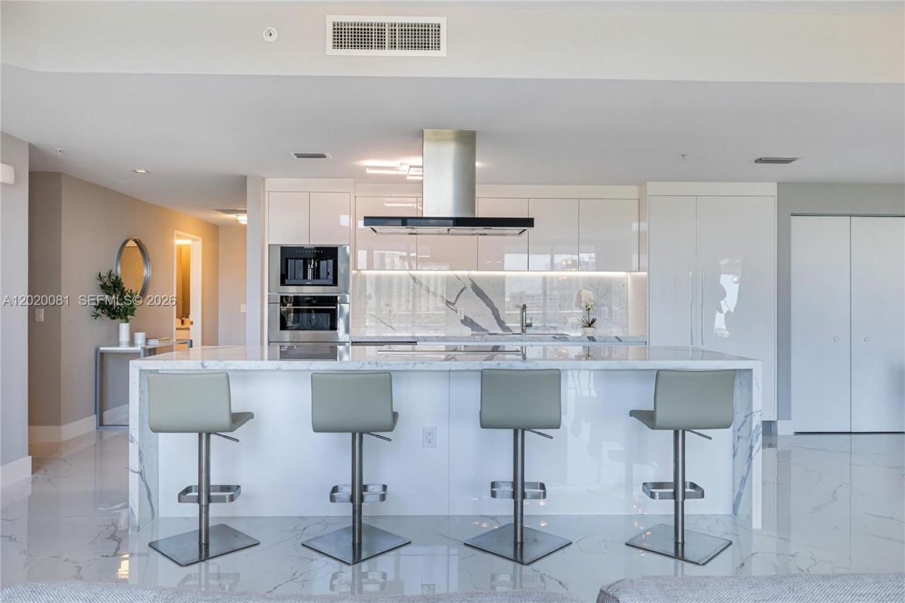 330 Sunny Isles Blvd , Unit 5-506, Sunny Isles Beach, FL 33160 Photo