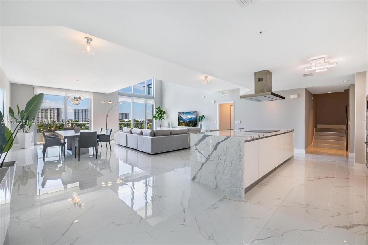 330 Sunny Isles Blvd , Unit 5-506, Sunny Isles Beach, FL 33160 Photo