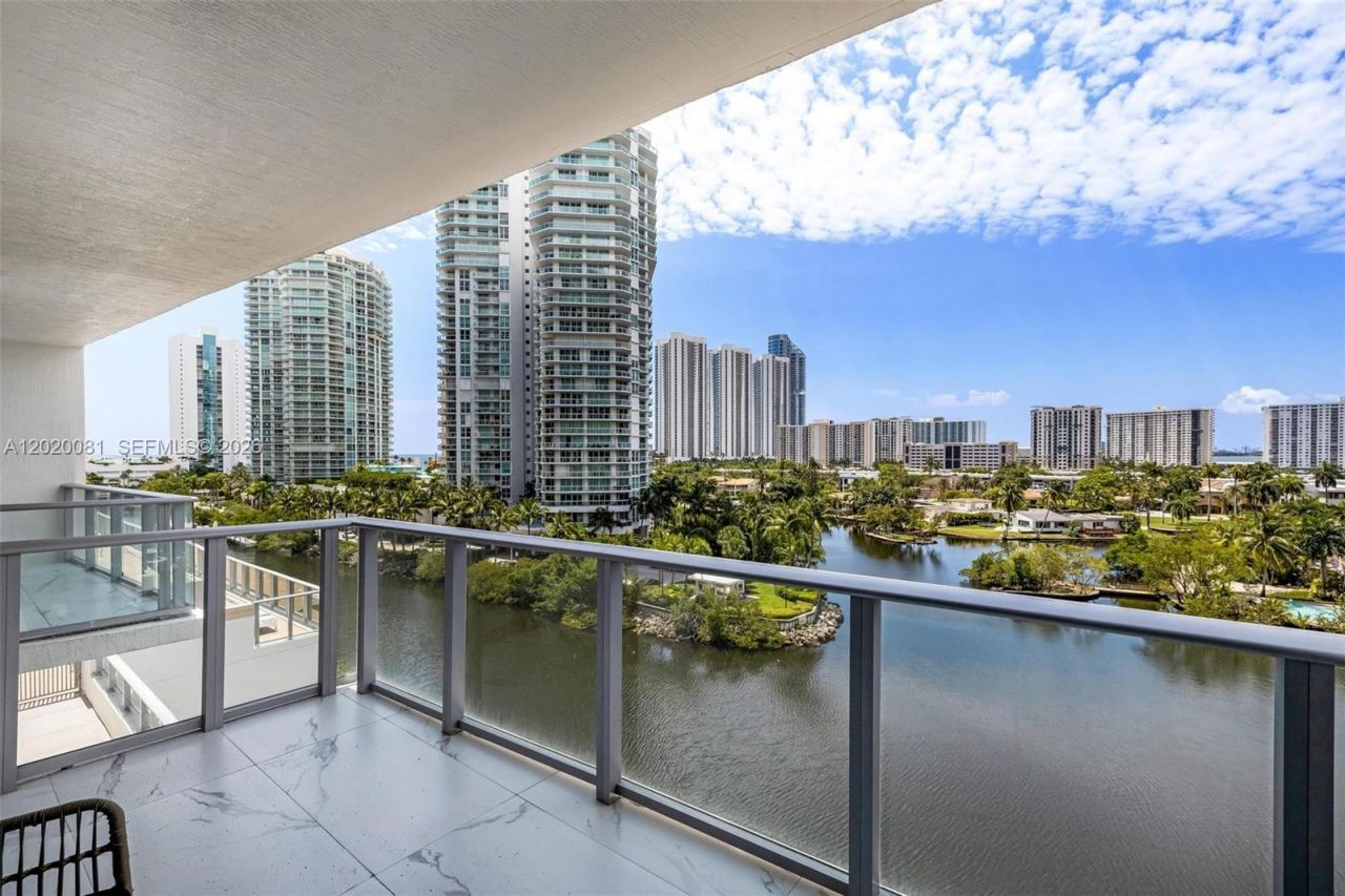330 Sunny Isles Blvd , Unit 5-506, Sunny Isles Beach, FL 33160 Photo