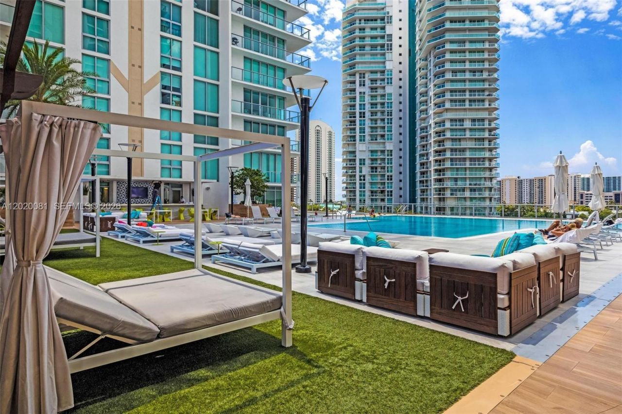 330 Sunny Isles Blvd , Unit 5-506, Sunny Isles Beach, FL 33160 Photo