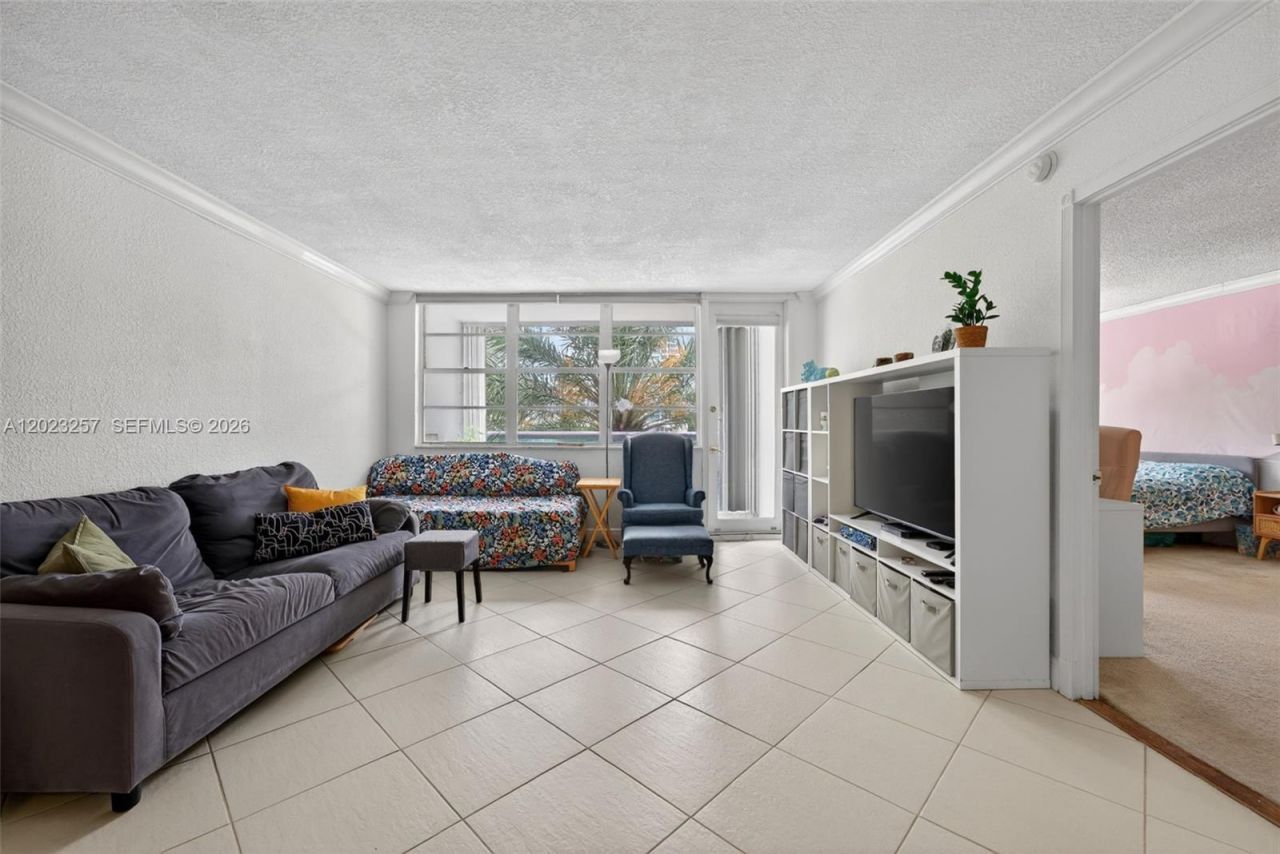 6770 Indian Creek Dr , Unit 5D, Miami Beach, FL 33141 Photo