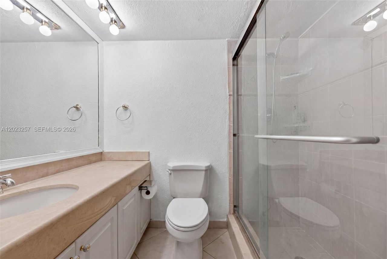 6770 Indian Creek Dr , Unit 5D, Miami Beach, FL 33141 Photo