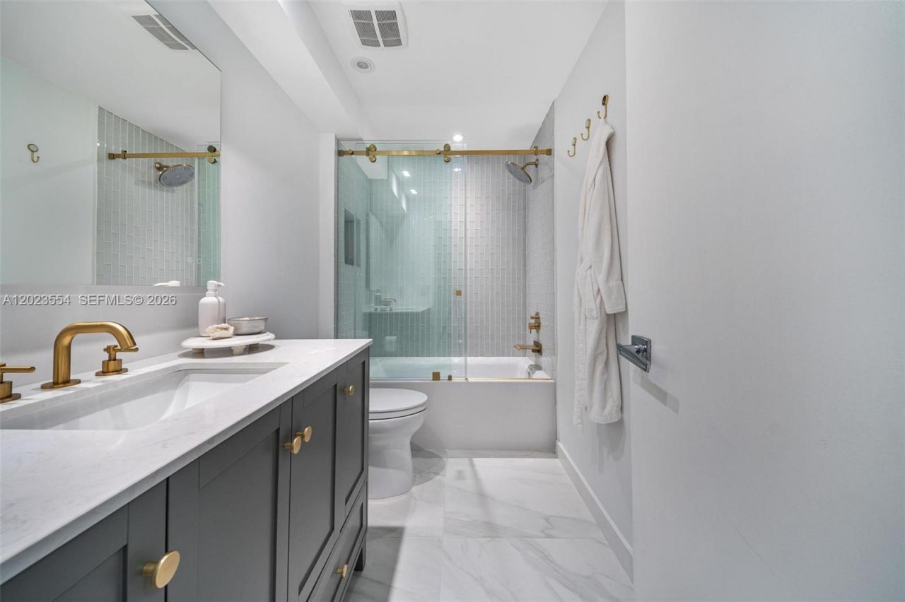600 NE 27th St , Unit 1104, Miami, FL 33137 Photo
