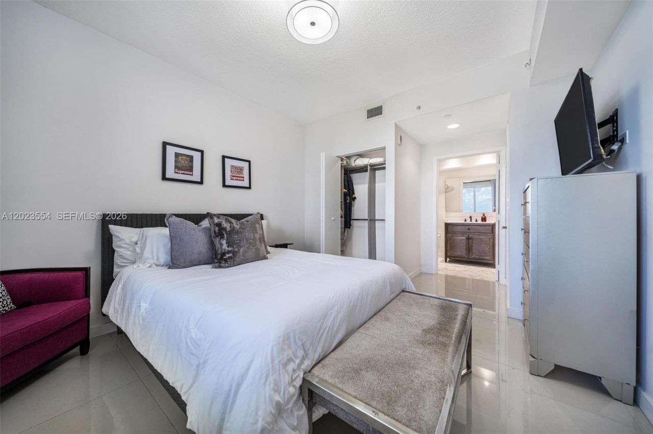 600 NE 27th St , Unit 1104, Miami, FL 33137 Photo