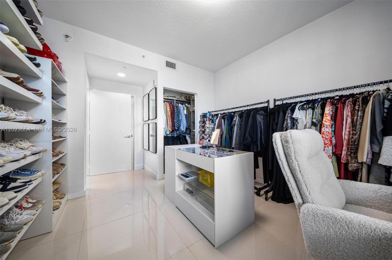 600 NE 27th St , Unit 1104, Miami, FL 33137 Photo