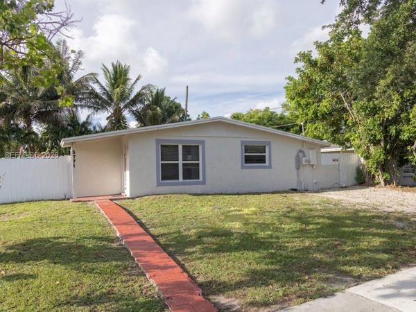 5771 SW 38th Ct , Davie, FL 33314
