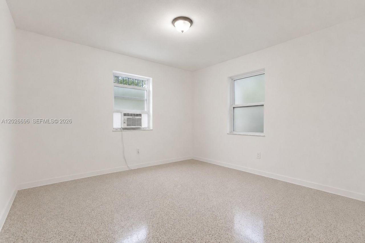 69 NW 5th St , Homestead, FL 33030 Photo