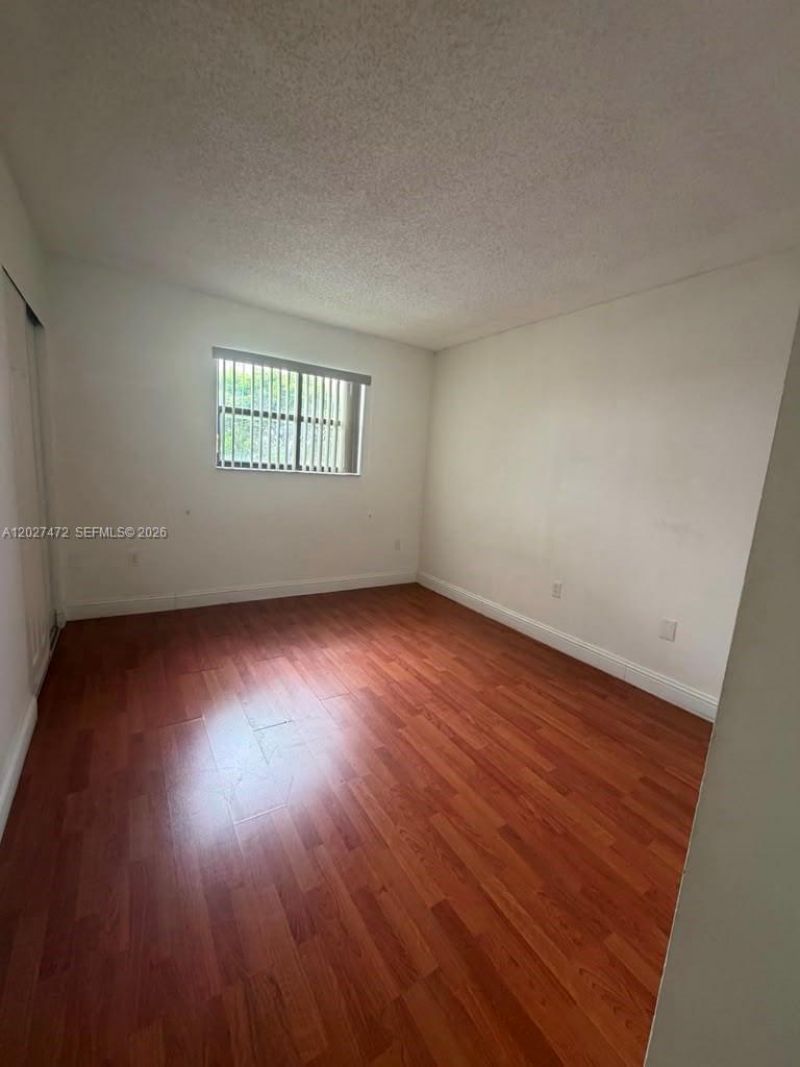 8185 NW 7th St , Unit 218, Miami, FL 33126 Photo