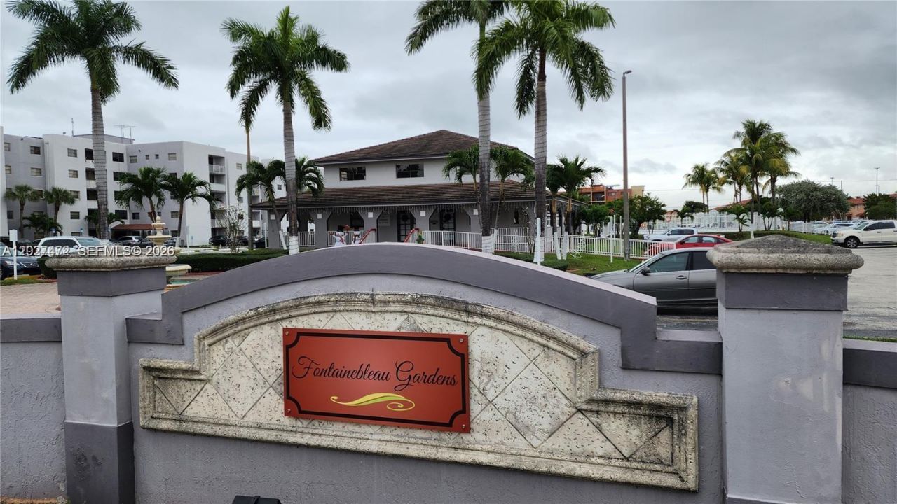 8185 NW 7th St , Unit 218, Miami, FL 33126 Photo