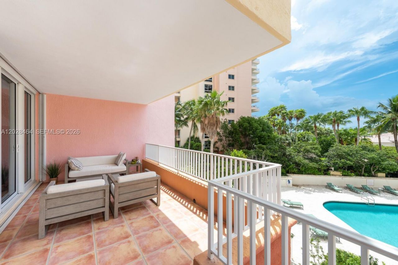 781 Crandon Blvd , Unit 405, Key Biscayne, FL 33149 Photo