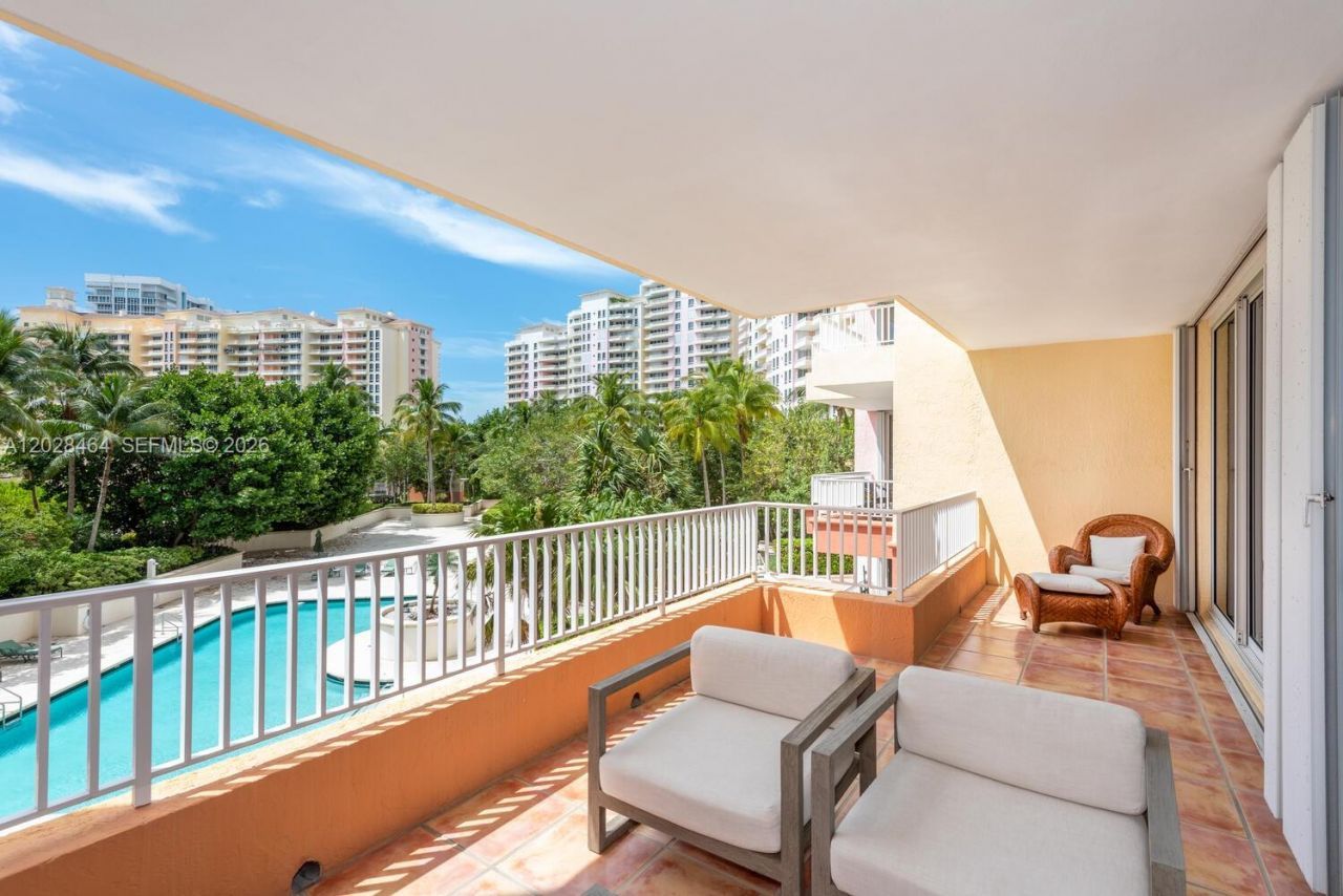 781 Crandon Blvd , Unit 405, Key Biscayne, FL 33149 Photo