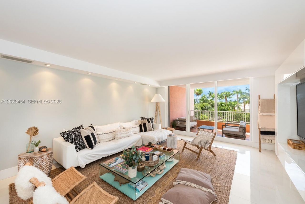 781 Crandon Blvd , Unit 405, Key Biscayne, FL 33149 Photo