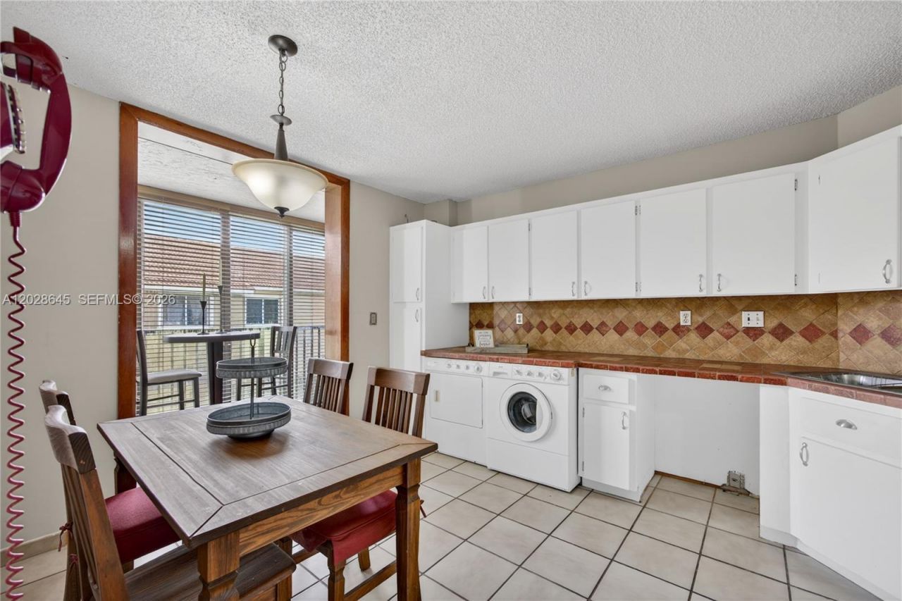 6745 SW 132nd Ave , Unit 204, Miami, FL 33183 Photo