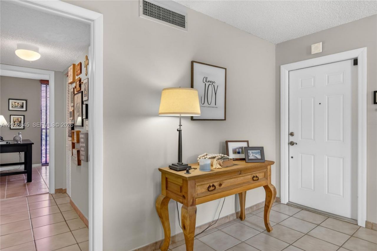 6745 SW 132nd Ave , Unit 204, Miami, FL 33183 Photo