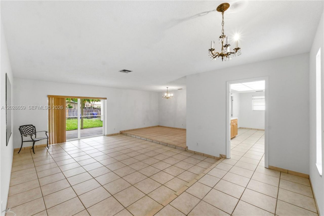 2210 N 52nd Ave , Hollywood, FL 33021 Photo