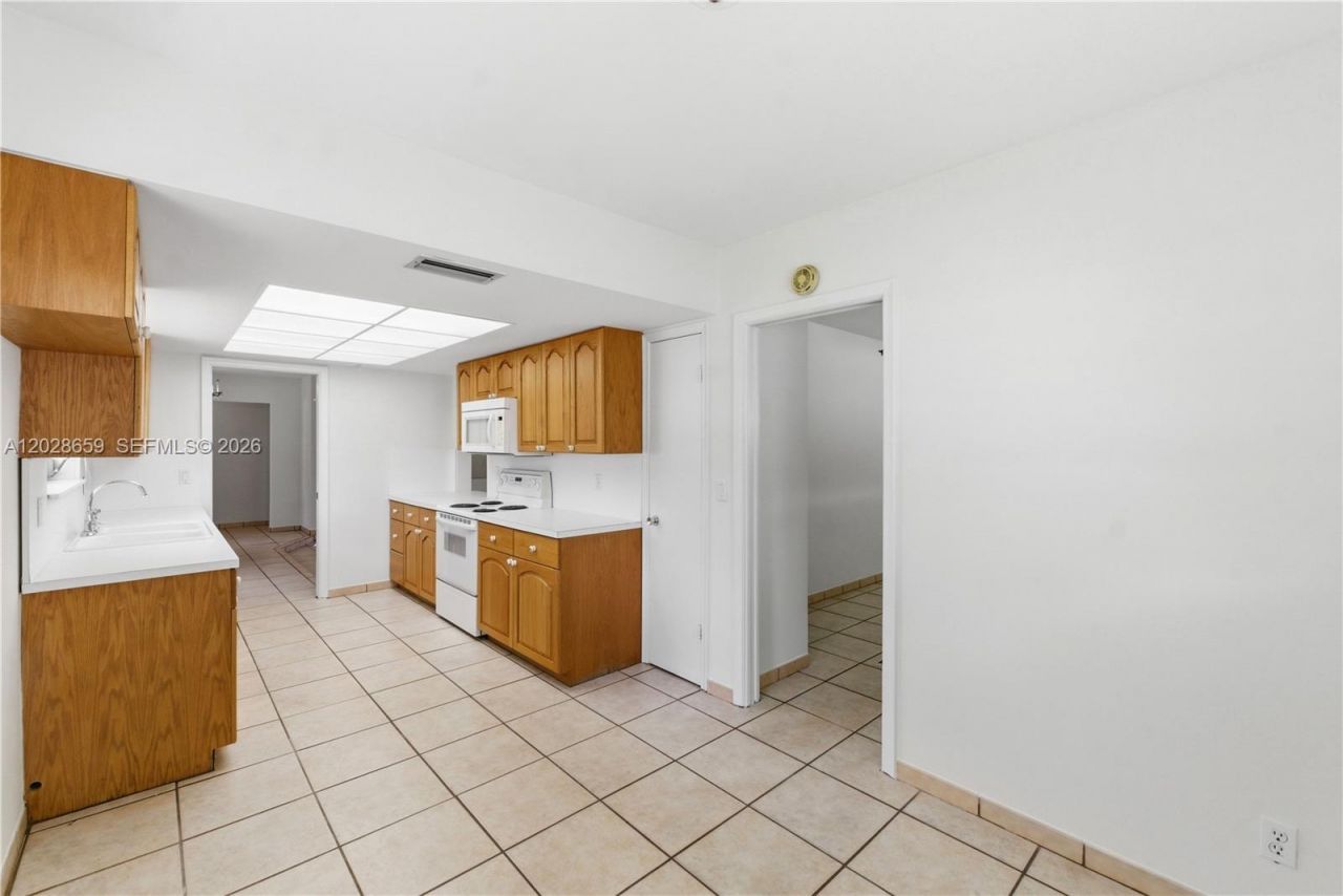 2210 N 52nd Ave , Hollywood, FL 33021 Photo