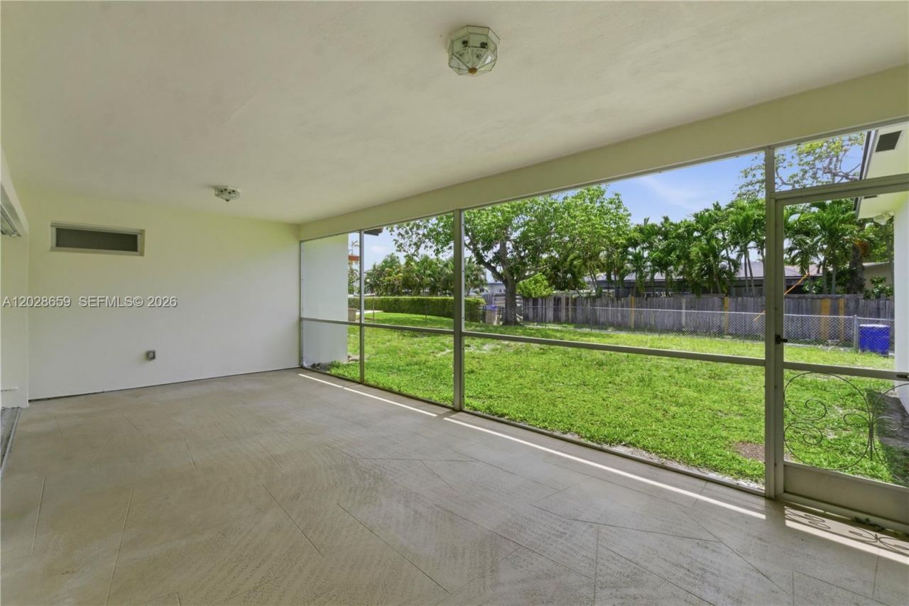 2210 N 52nd Ave , Hollywood, FL 33021 Photo